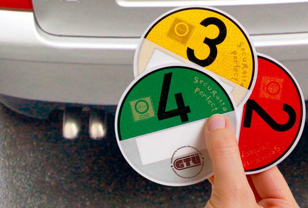 З 1 вересня виїзд за кордон пасажирського транспорту без позначки про екологічність буде неможливим