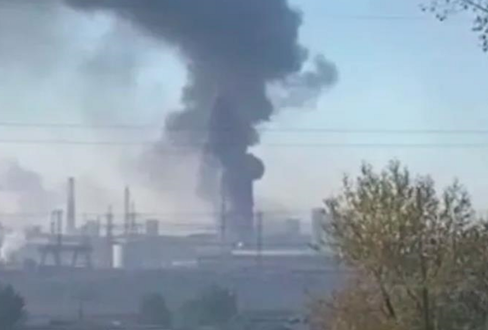 В России загорелся алюминиевый завод