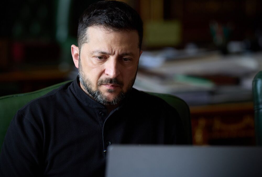 Зеленський анонсував нові далекобійні удари по Росії