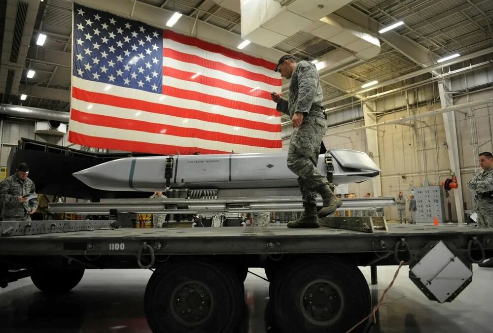 США увеличат объемы производства ракет