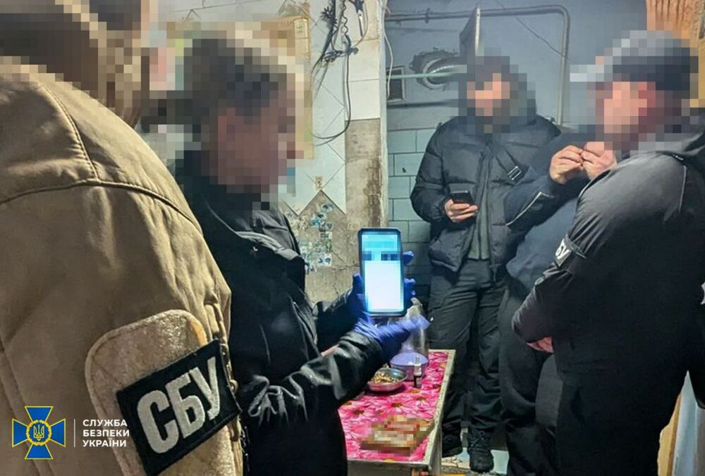 Корректировал удаи по городу: в Николаеве задержали работника облтеплоэнерго