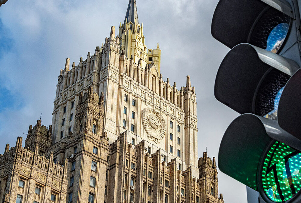 ”Навіть немає такої думки”: у МЗС РФ виступили із новою заявою про вторгнення в Україну