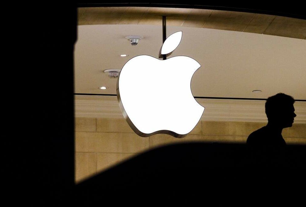 Инфографика: чем удивила Apple во время весенней презентации