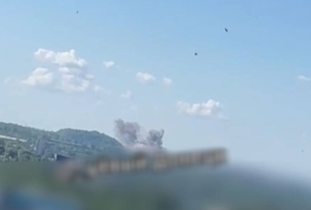 В окупованому Донецьку пролунала серія вибухів: фото, відео