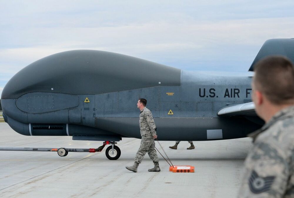 Самолеты НАТО провели авиаразведку оккупированных украинских территорий и акватори Черного моря Самолеты НАТО провели авиаразведку оккупированных украинских территорий и акватори Черного моря