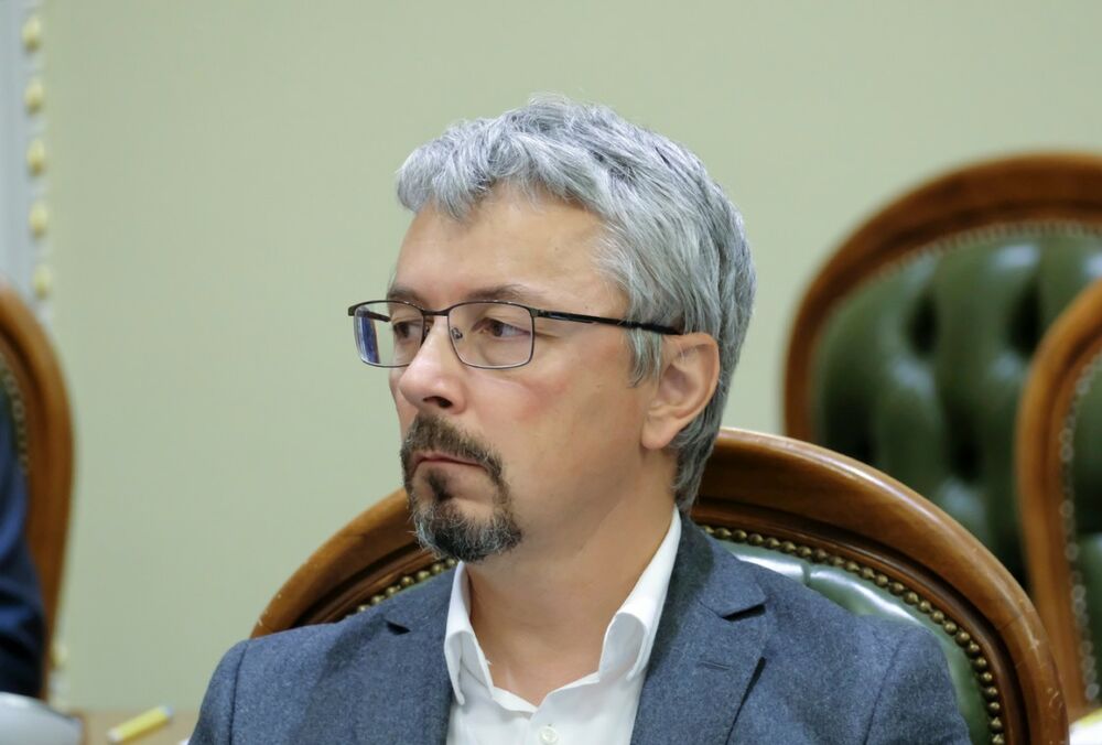 Глава Мінкульту Ткаченко подав у відставку Глава Мінкульту Ткаченко подав у відставку