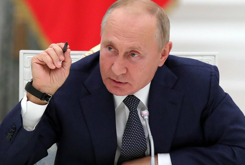Путин продлил продуктовое эмбарго против Украины Путин продлил продуктовое эмбарго против Украины