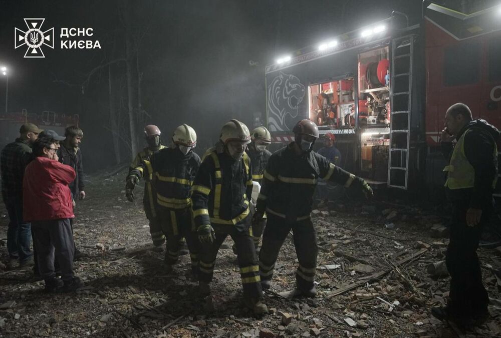 У Києві після російської атаки 9 загиблих, 31 особа у лікарні