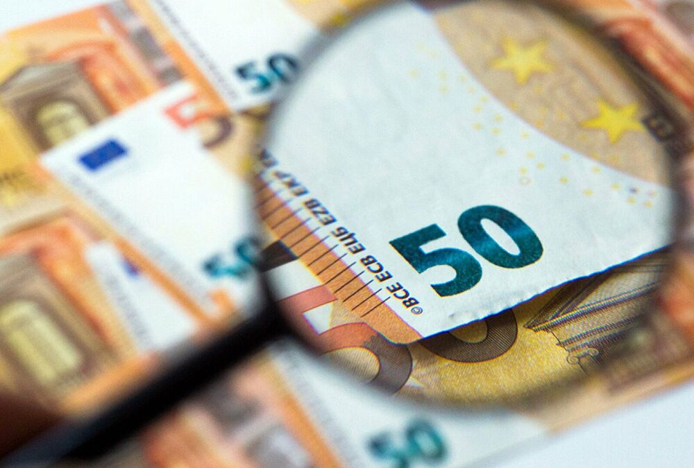 Болгарія планує перейти на євро у 2024 році