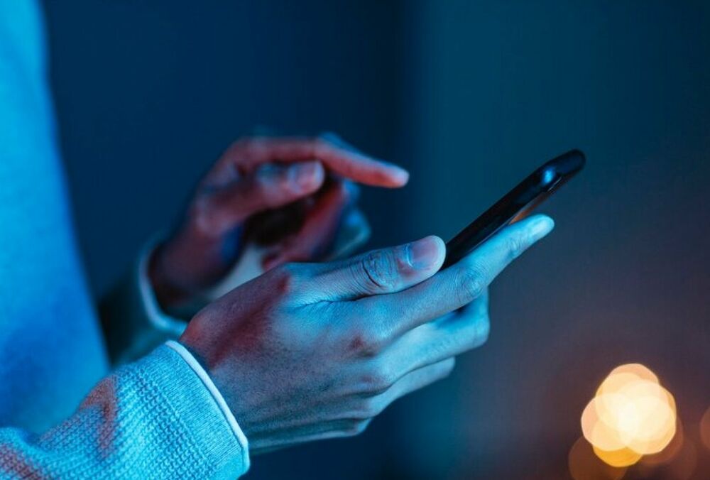Генштаб попередив про можливі збої в роботі смартфонів під час російських атак Генштаб попередив про можливі збої в роботі смартфонів під час російських атак