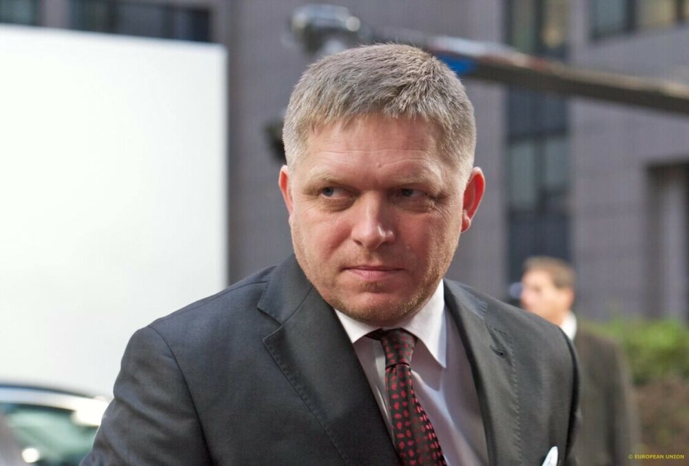 Фицо объяснил, почему выступает против присоединения Украины к НАТО