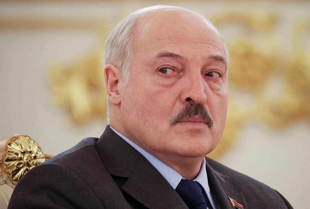 ”Він завжди лавірує”: генерал розповів, чи чекати від Лукашенка нападу на Україну