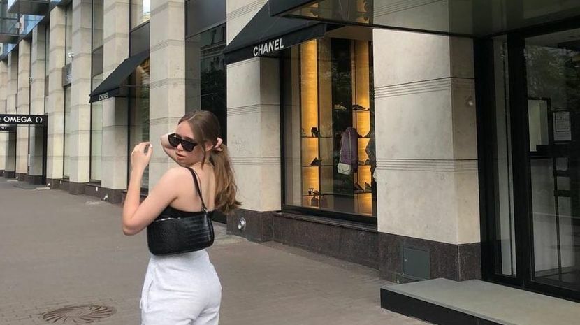 Луиза Розова зарегистрировалась в clubhouse - ВИДЕО