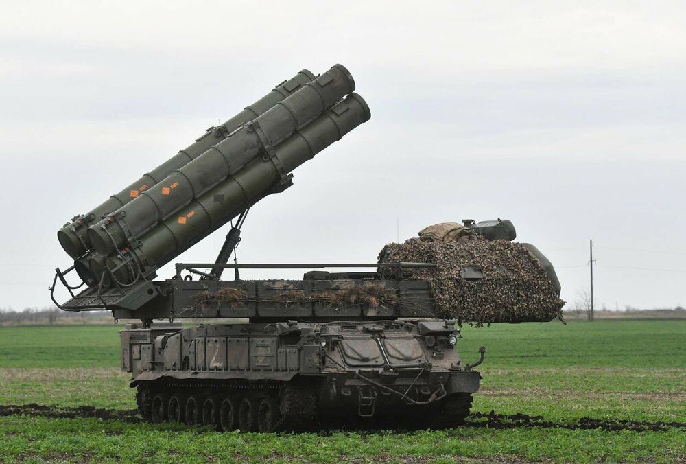 Українські військові спалили російський Бук-М3 з боєкомплектом