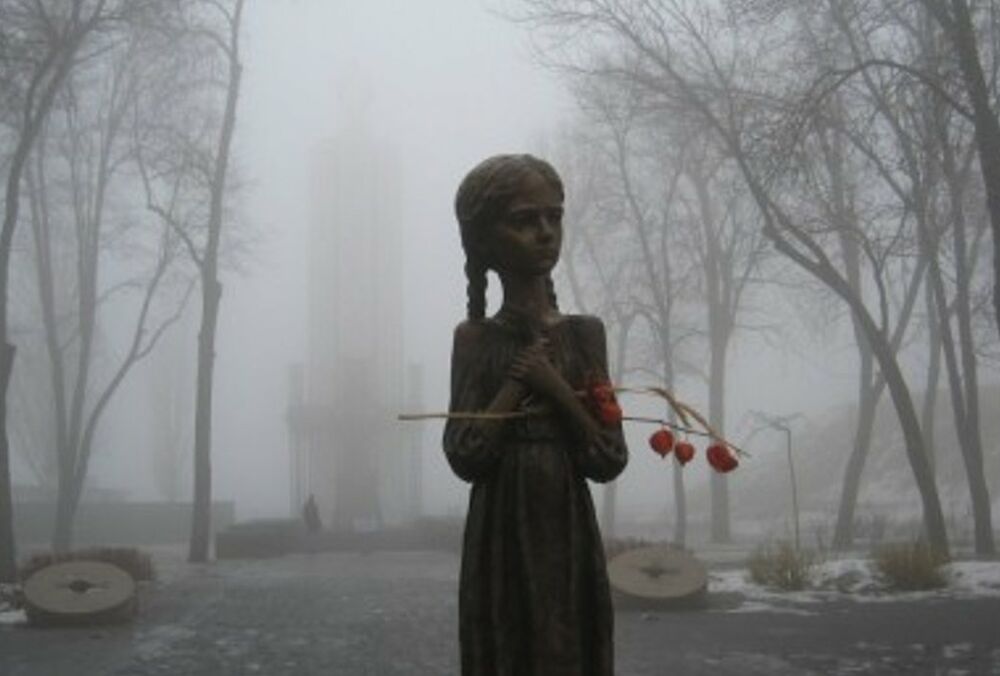 Германия признает Голодомор геноцидом украинского народа, - Кулеба