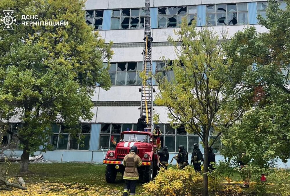 Враг атаковал промышленное предприятие в Нежине