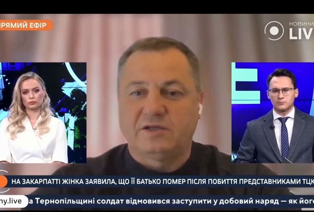 В некоторых машинах ТЦК есть РЭБ, чтобы человек не смог никуда позвонить, - нардеп