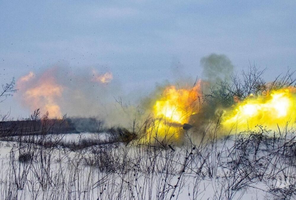 СМИ: ВСУ уже испытывают острую нехватку боеприпасов на фронте