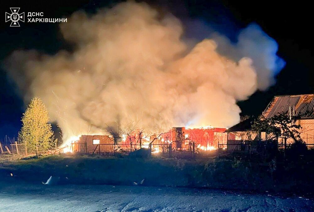 Россияне сбросили авиабомбы на Гороховатку Харьковской области: есть раненые