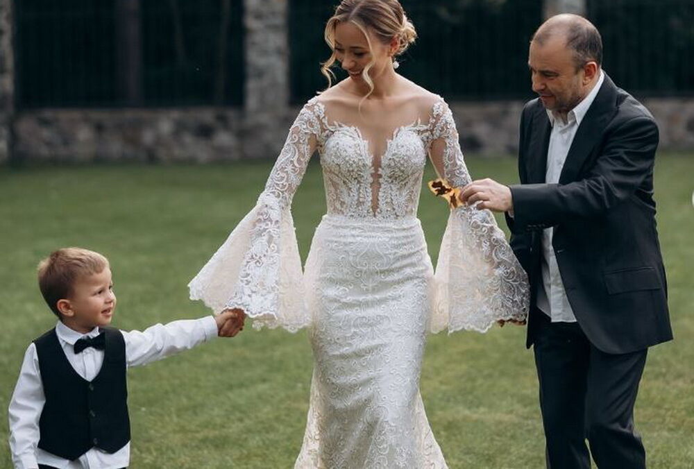 ”Я більше не хотіла чекати”: Репяхова та Віктор Павлик зіграли весілля, яке відкладали 4 роки