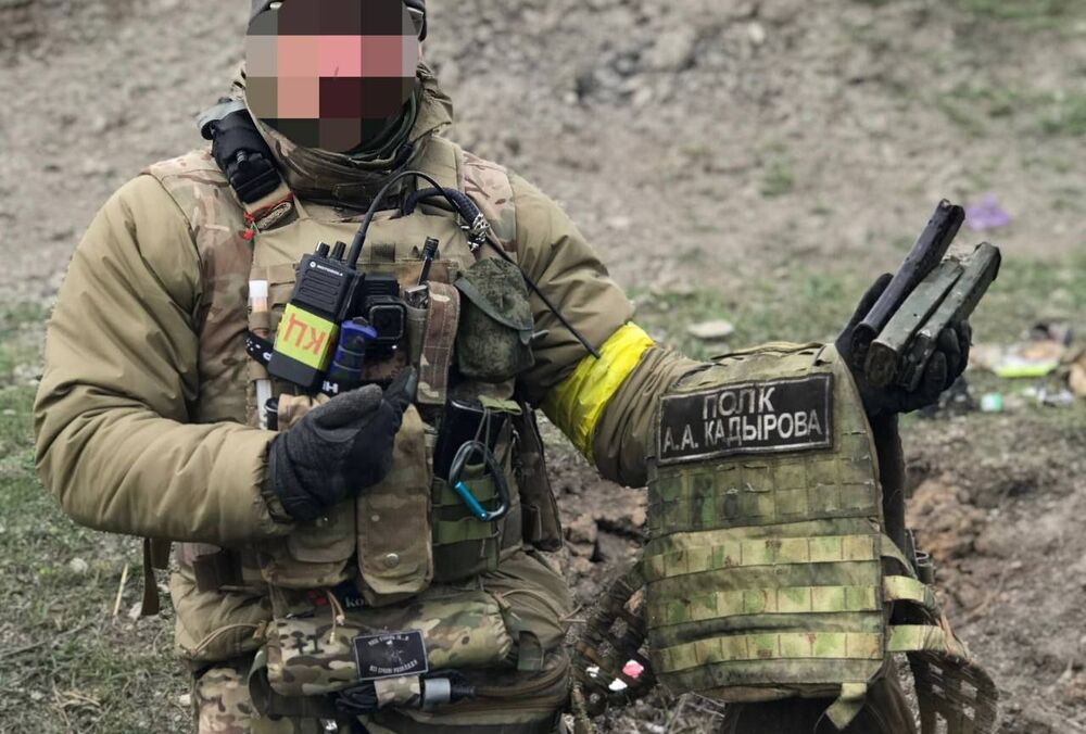 Бились за лодки, чтобы сбежать первыми: в Херсоне кадыровцы расстреливали военных РФ Бились за лодки, чтобы сбежать первыми: в Херсоне кадыровцы расстреливали военных РФ