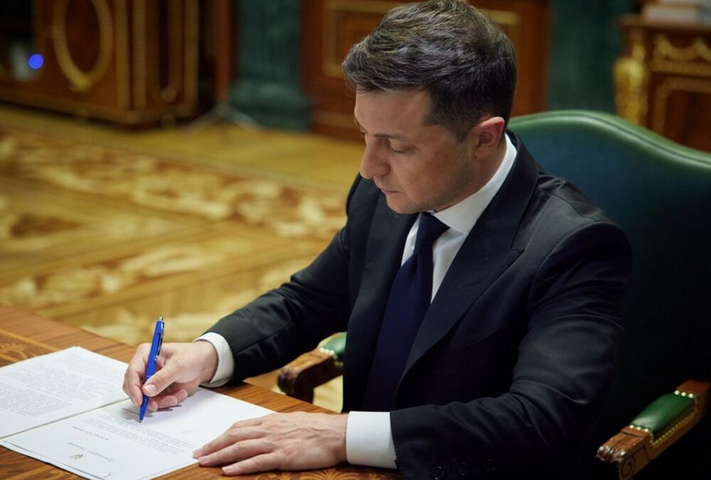 Зеленський підписав один з важливих земельних законів