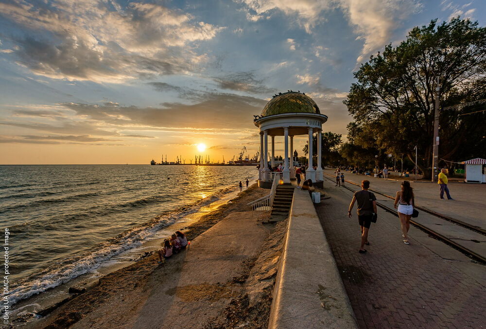 В окупованому Бердянську снайпери застрелили двох підлітків: усі подробиці