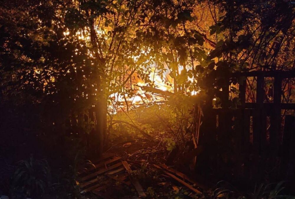 Силы ПВО уничтожили над Киевом более 20 ”шахедов”: в КГВА рассказали о последствиях падения обломков