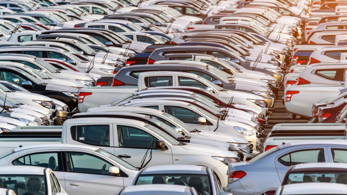 Гетманцев спростував інформацію про подорожчання вживаних автомобілів