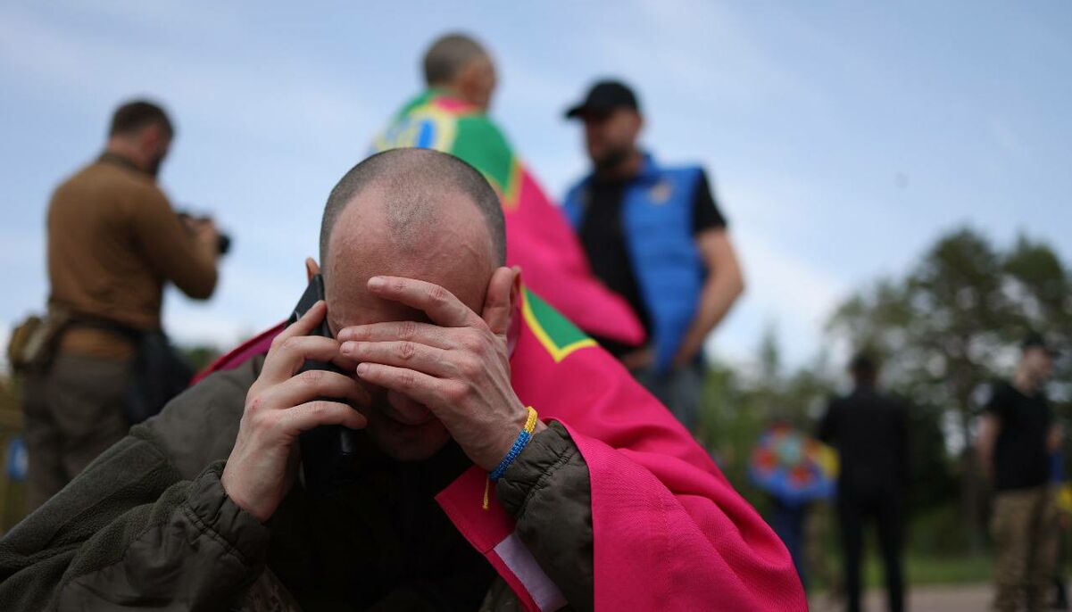 В Украину вернулась группа тяжелобольных и тяжелораненых бойцов: некоторые были в плену с 2022 года