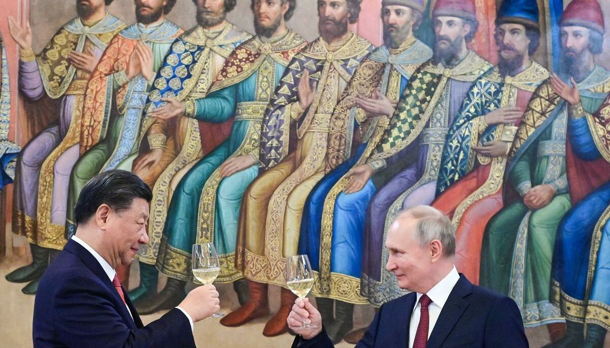 Глава КНР Си Цзиньпин отправился в Москву на 9 мая
