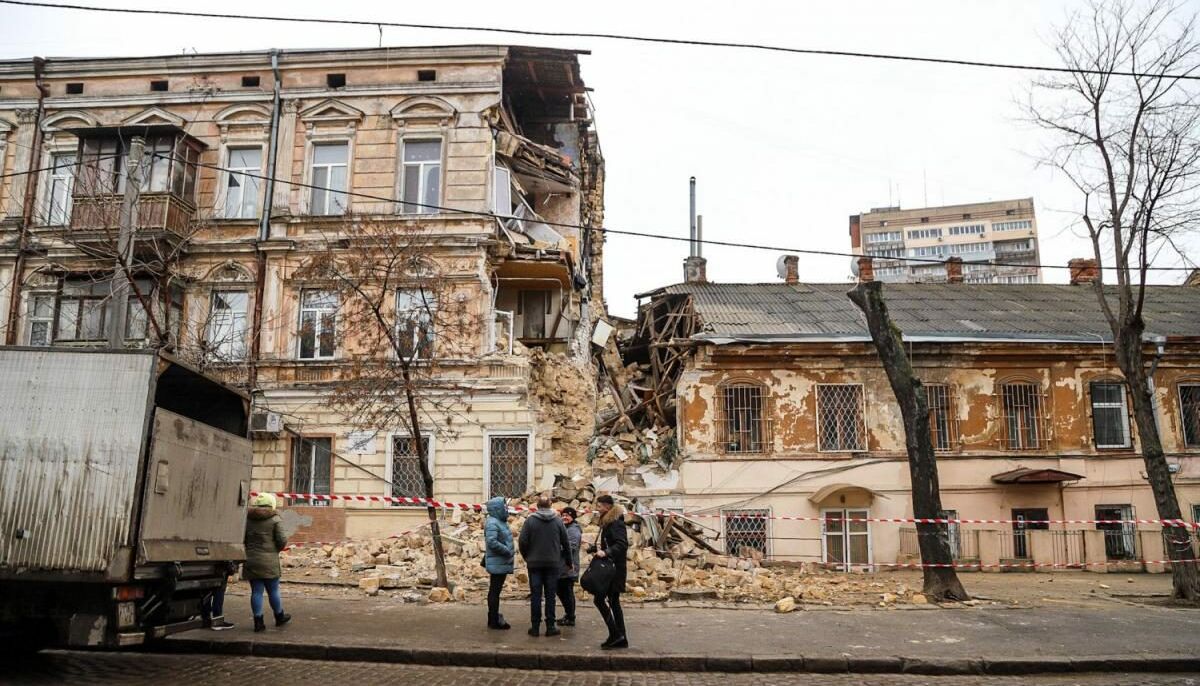 Обвал дома в Одессе - обрушился памятник архитектуры