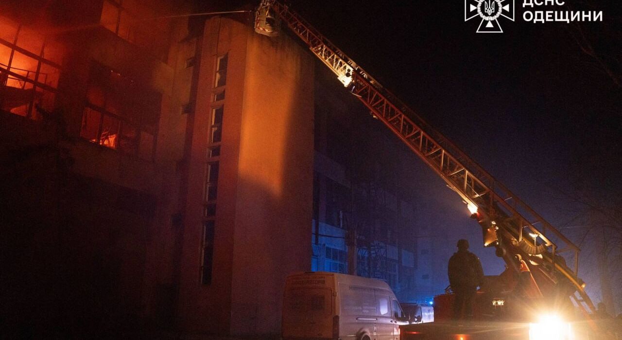 В Одессе после российского удара нет света, воды и отопления: повреждены 20 подстанций