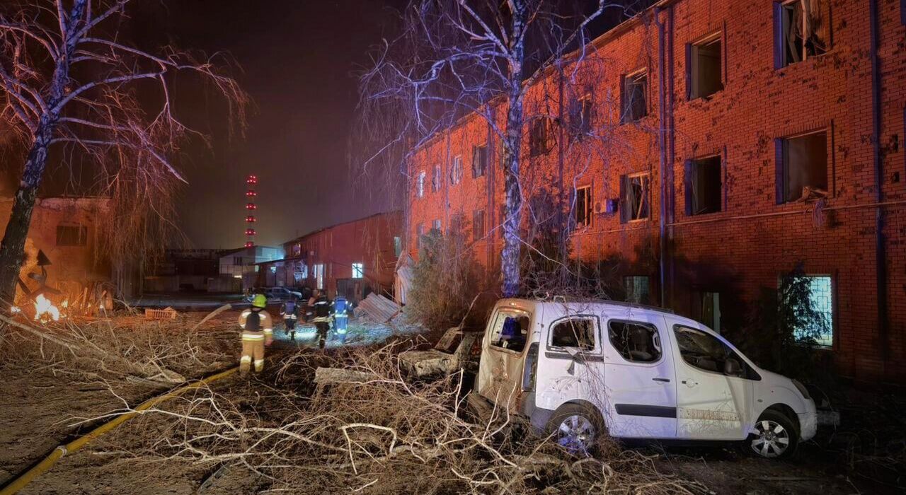 Четверо погибших и десять раненых: последствия российского удара по Киевской области