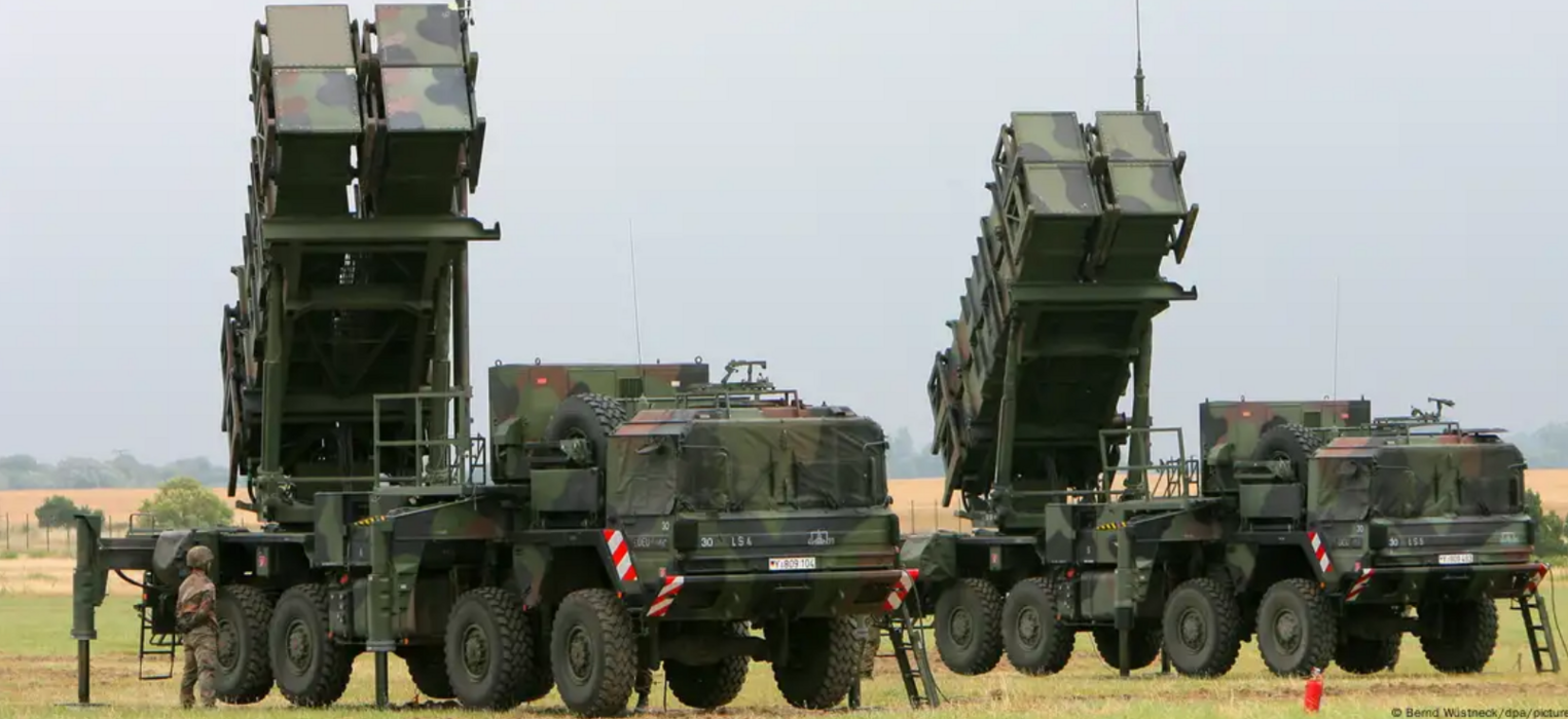 Німеччина передала Україні дві системи ППО Patriot
