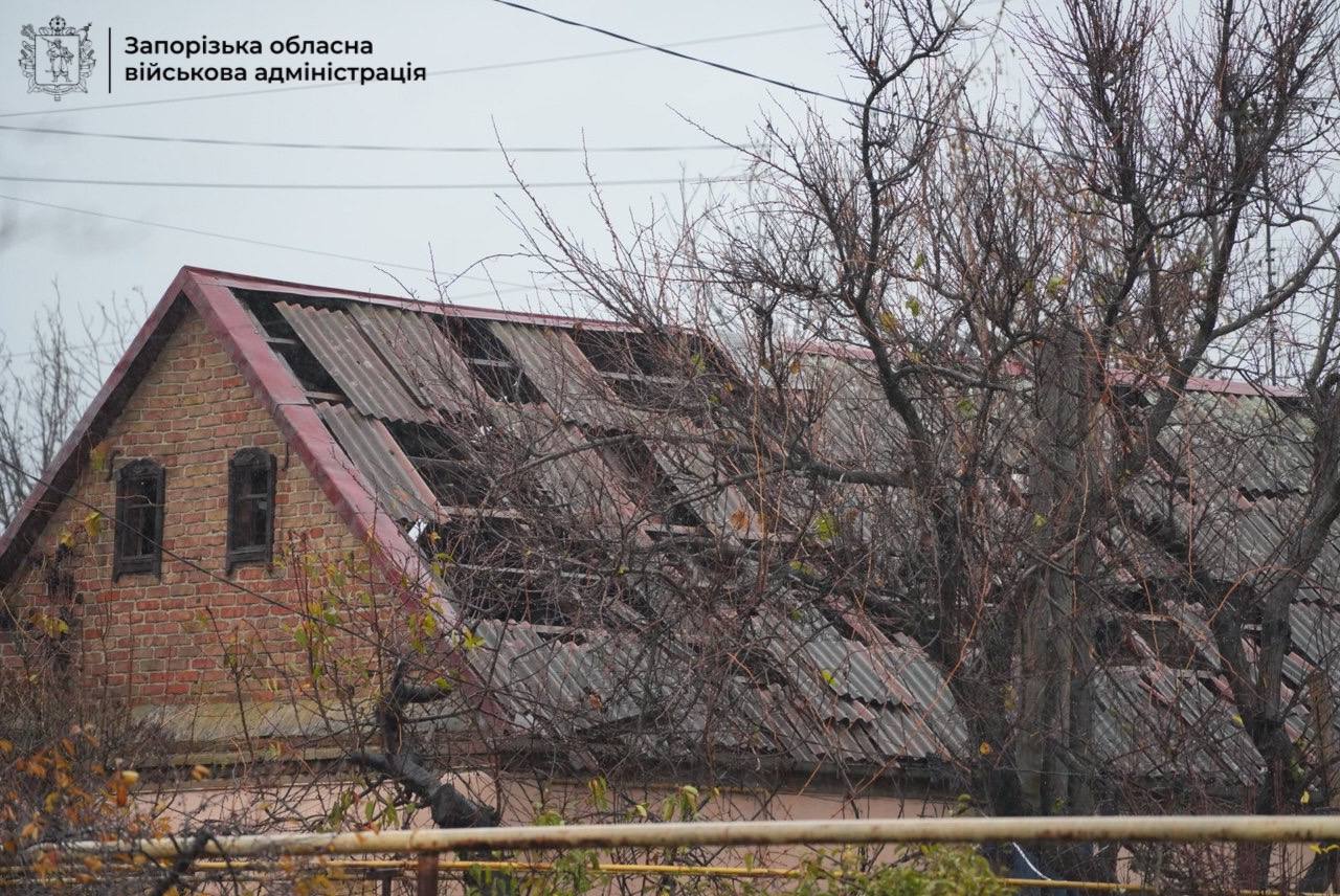 У Запоріжжі внаслідок атаки загинув 55-річний чоловік — фото 10