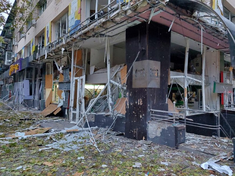 Россияне ударили по центру Николаева ”Смерчем”: фото и видео — фото 3