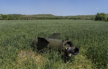 ”На складах их тысячи”: Игнат рассказал, зачем Россия обстреливает Украину ракетами С-300