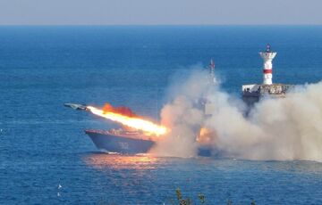 Россия убрала свои ракетоносители из Черного и Азовского морей Россия убрала свои ракетоносители из Черного и Азовского морей