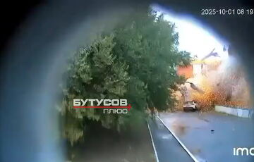 Появилось видео с моментом удара дрона по экс-главе оккупационной администрации Новой Каховки