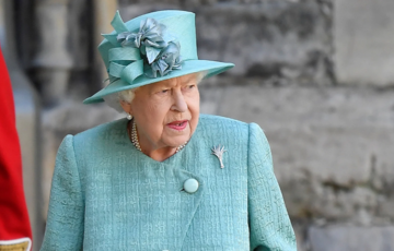 Британия готовится к худшему: члены королевской семьи срочно едут к Елизавете II