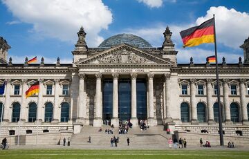 В Бундестаге состоятся экстренные слушания по наращиванию российских войск вблизи Украины 