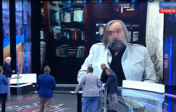 Политтехнолог Медведчука Погребинский получил подозрение в госизмене Политтехнолог Медведчука Погребинский получил подозрение в госизмене