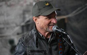 Олег Скрипка відвідав Бахмут