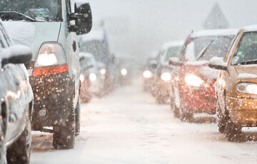 Прогноз погоди: в Україну повертаються снігопади