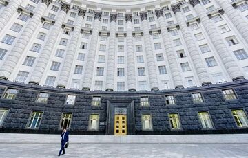 Карантин выходного дня в Украине отменяется: подробности Карантин выходного дня в Украине отменяется: подробности