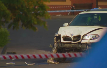 Автомобиль протаранил паб в Австралии: есть погибшие Автомобиль протаранил паб в Австралии: есть погибшие