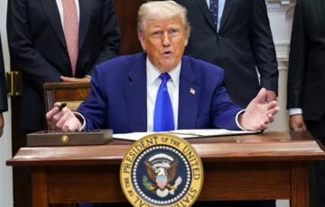 Трамп заявил, что уже ”слишком поздно” вести переговоры с Ираном