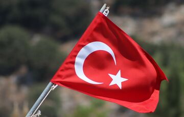 В Турции заявили, что Путин хочет обновить договоренности, заключенные в конце ”Холодной войны” 