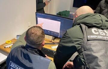 Украинские хакеры обокрали иностранцев на более 1 млн. долл.